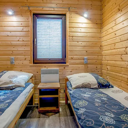 Дом отдыха Amazing In Ostrowite With Sauna *