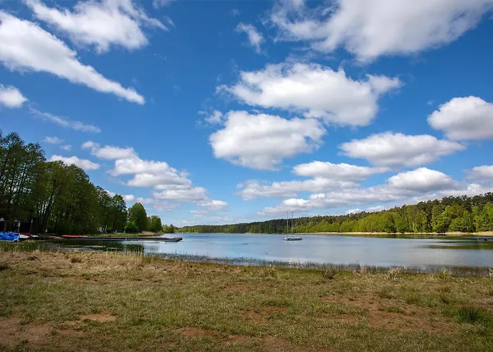 Amazing In Ostrowite With Sauna Nyaraló
