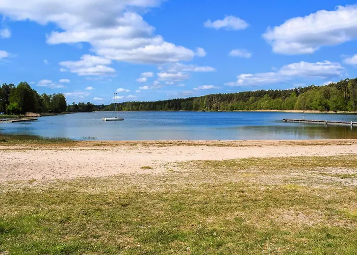 Amazing In Ostrowite With Sauna Nyaraló